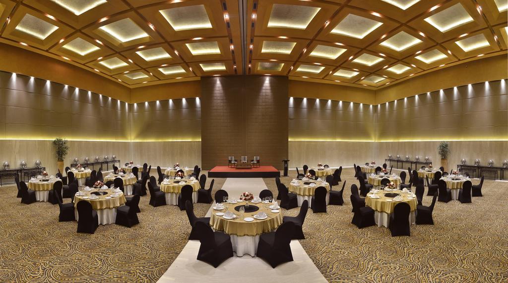 ホテル ザ ラリット グレート イースタン コルカタ エクステリア 写真 The Grand Ballroom